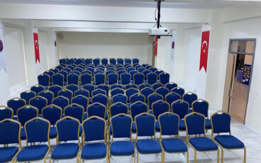 6 April Anadolu High School Konferenzsaal